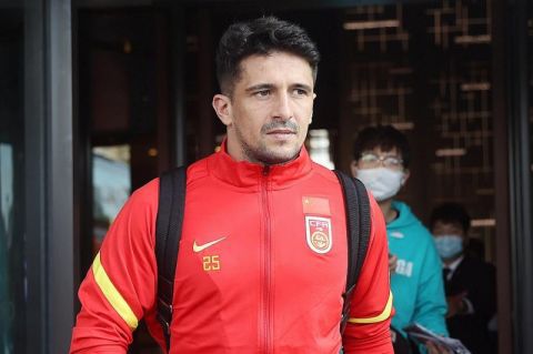 h荡肉呻吟男男动漫